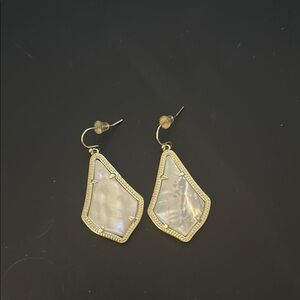 Kendra Scott Mother of Pearl Earrings